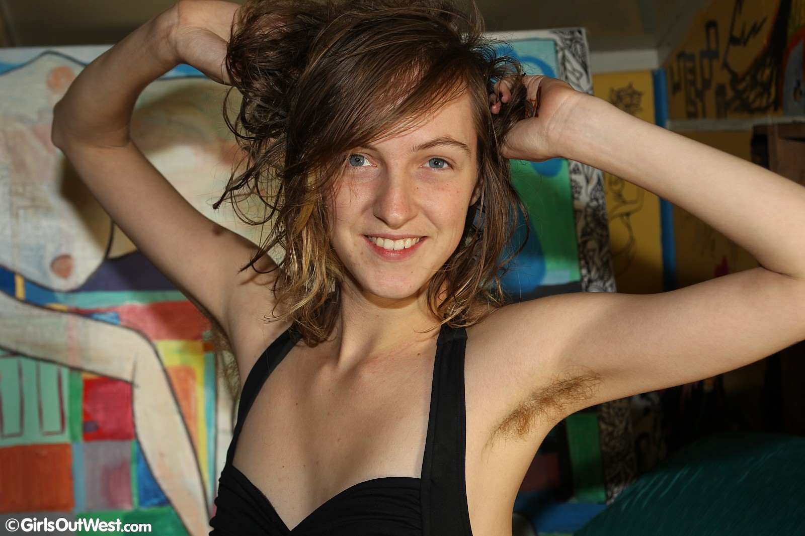 Girlsoutwest hairy armpits
